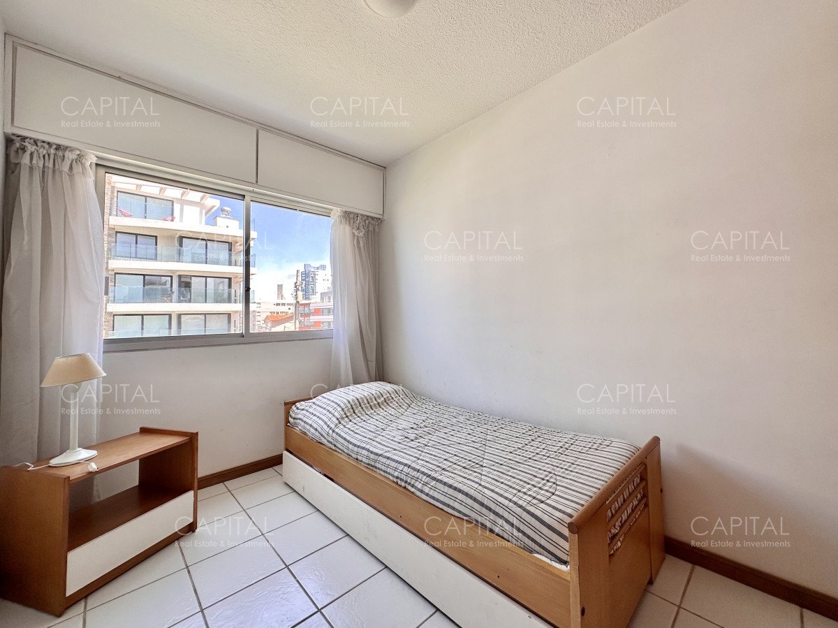 Apartamento ID.35504 - Apartamento de tres dormitorios en alquiler Peninsula Punta del Este.