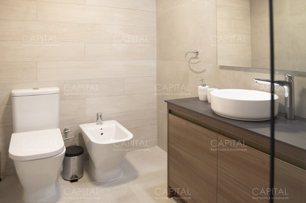 Apartamento ID.40803 - Apartamento de 3 dormitorios en Alquiler en Playa Mansa