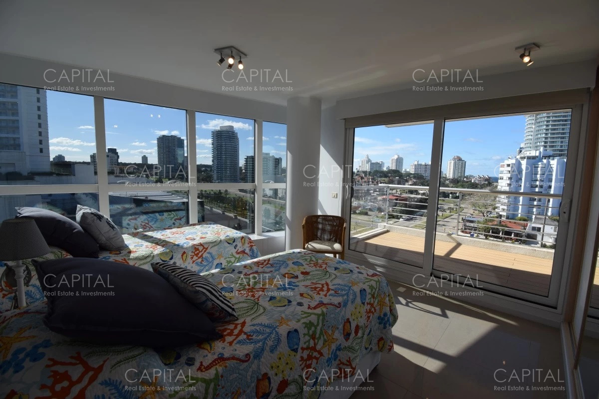 Apartamento ID.31807 - Venta Apartamento tres dormitorios torre de lujo en playa Mansa