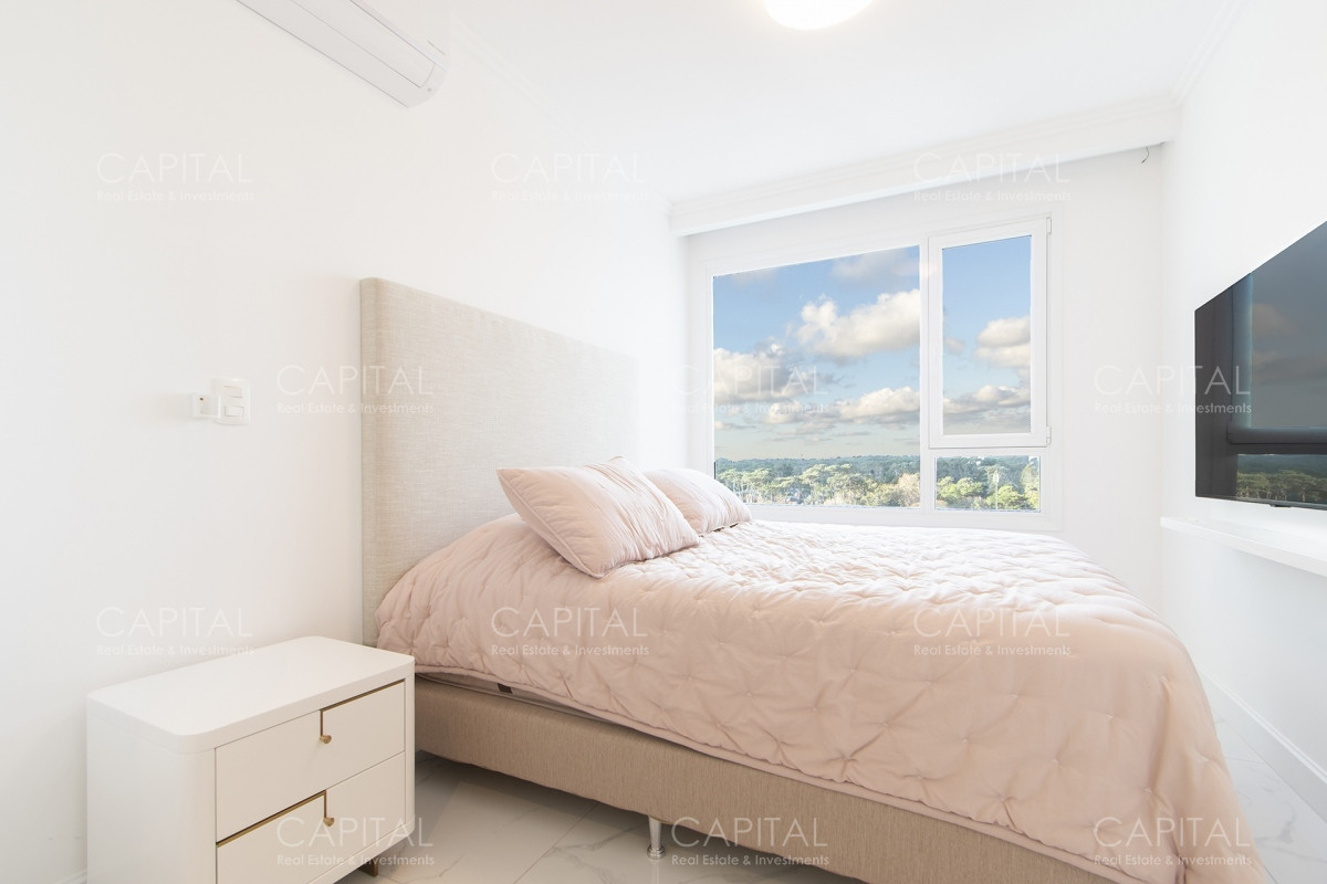Apartamento ID.34777 - Apartamento de tres dormitorios en suites en Paramount Smart Tower en Venta