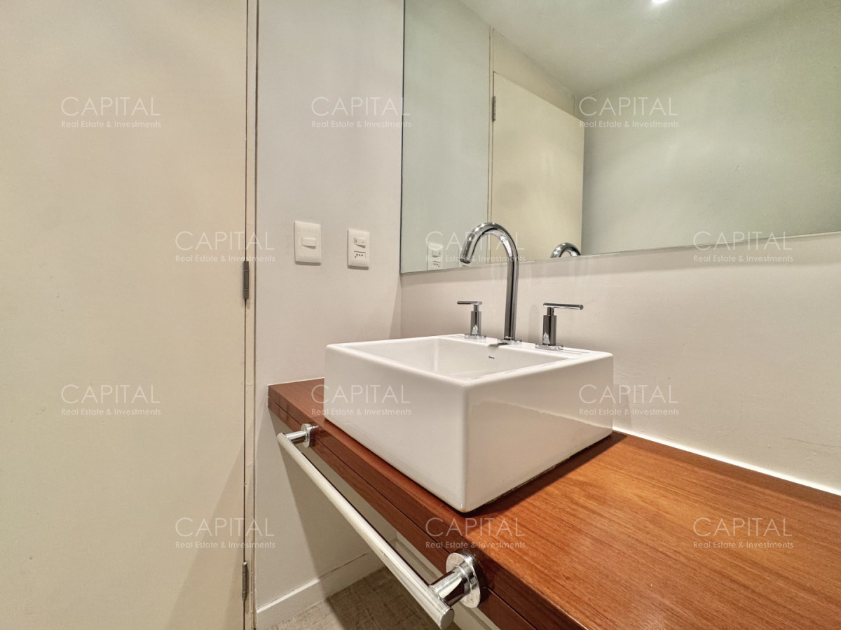 Apartamento ID.39886 - Apartamento duplex frente al mar en playa mansa en venta