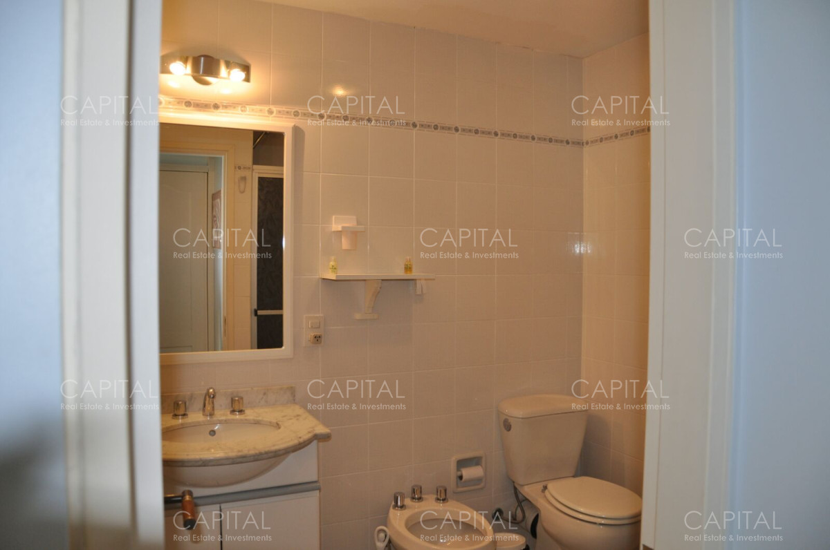 Apartamento ID.27807 - Apartamento de un dormitorio y medio frente a la Playa Mansa de Punta del Este