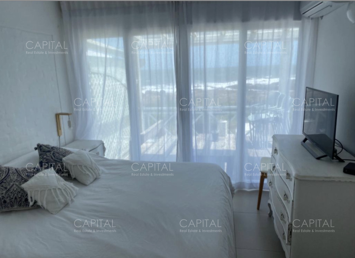 Apartamento ID.40317 - Departamento de 2 dormitorios frente al mar en Montoya