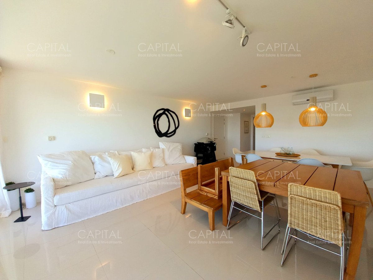 Apartamento ID.32595 - Apartamento Frente al Mar en Venta Tres Dormitorios