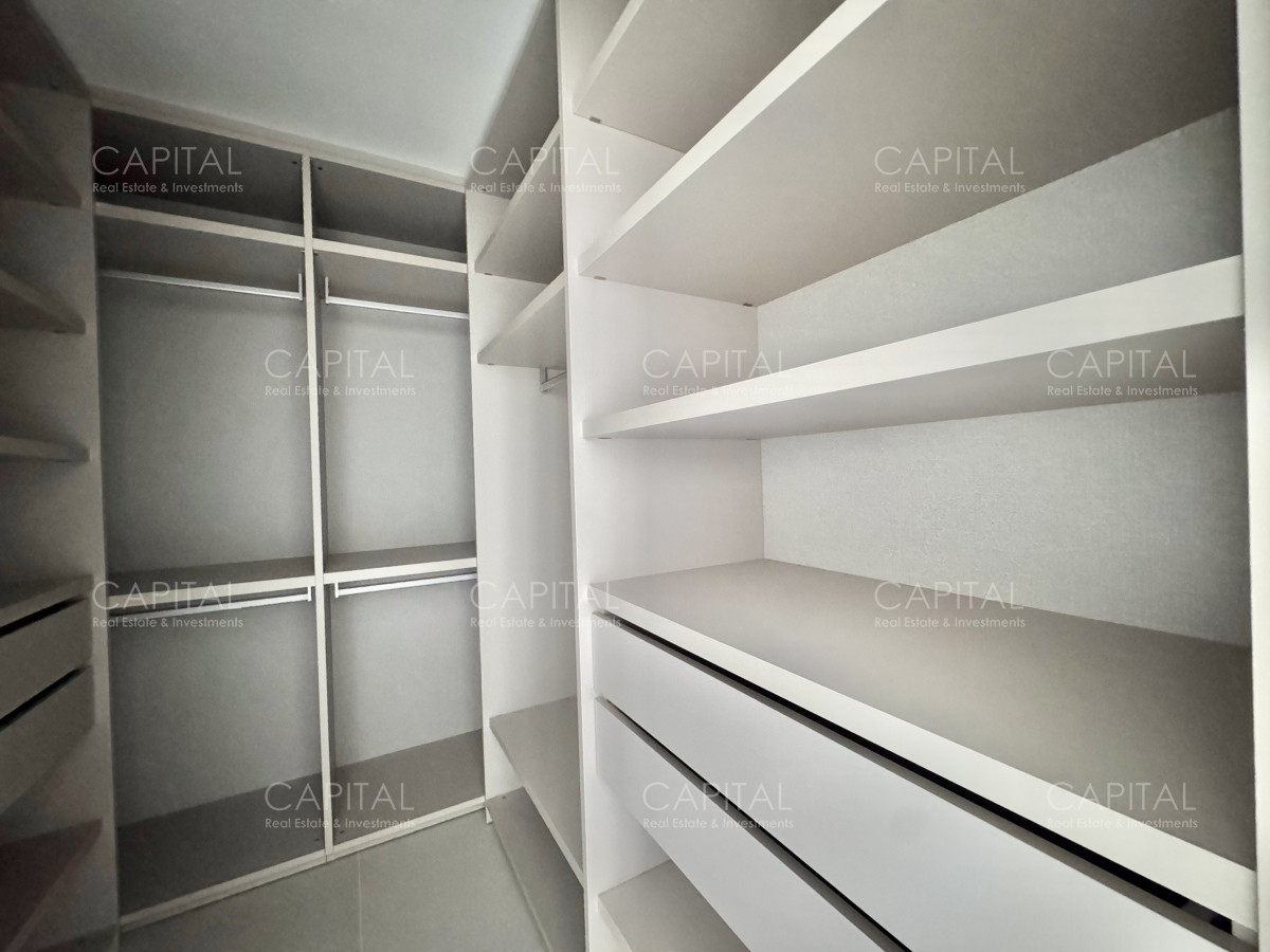 Apartamento ID.38866 - Le Parc IV de tres dormitorios piso alto en veta
