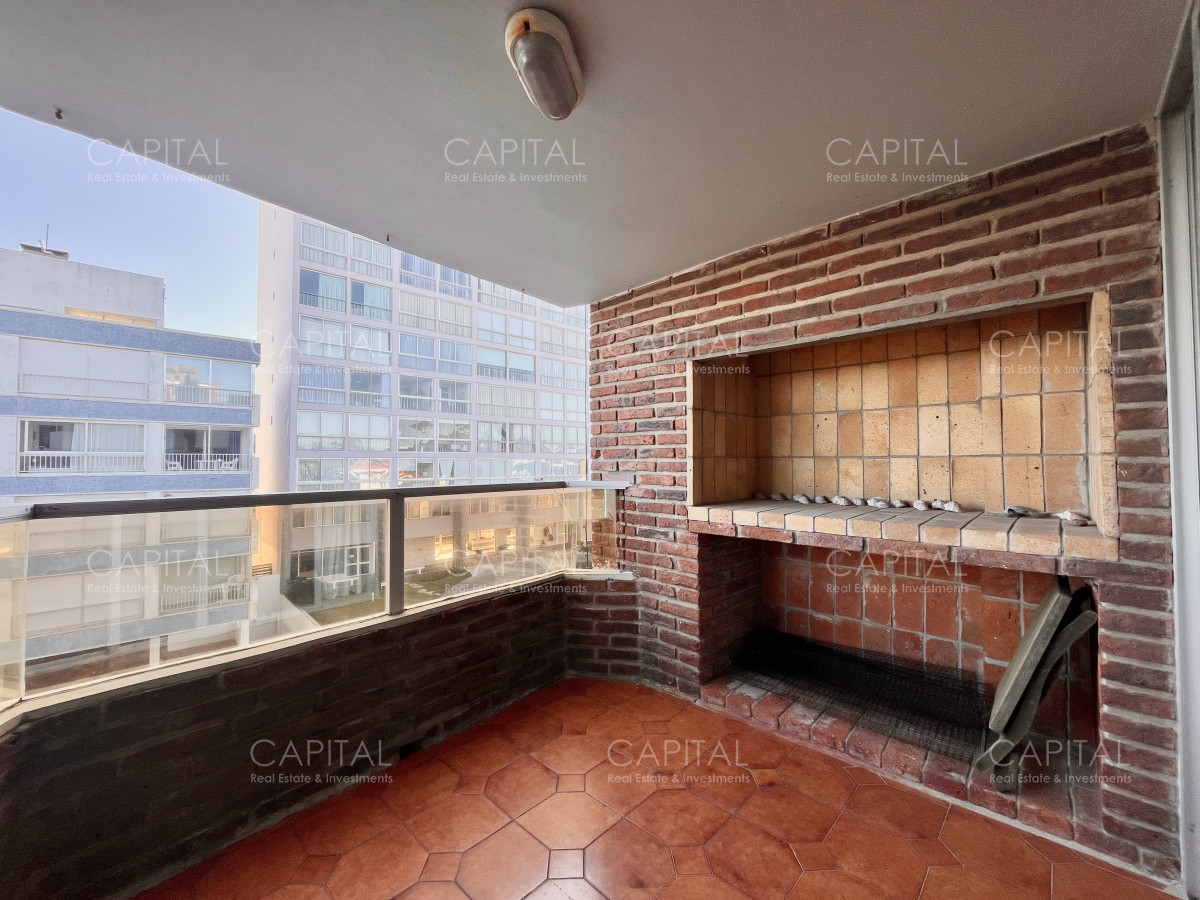 Apartamento ID.38562 - Apartamento en venta 3 dormitorios en Playa Mansa 