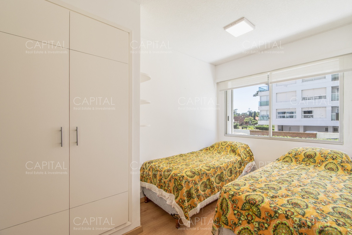 Apartamento ID.33829 - Imarangatu Punta del Este Apartamento en venta frente al mar Punta del Este.