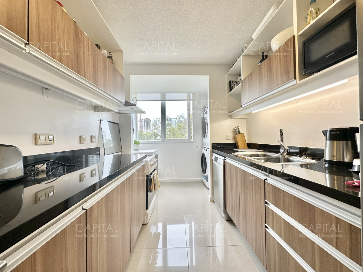 Apartamento ID.35544 - Torre ONE Dos Dormitorios en Venta Punta del Este