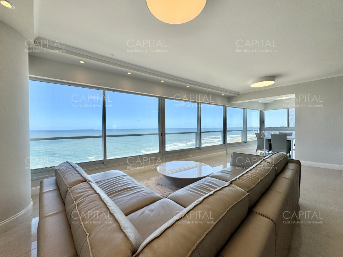 Apartamento ID.39295 - Le Parc esquinero piso alto en playa brava en venta