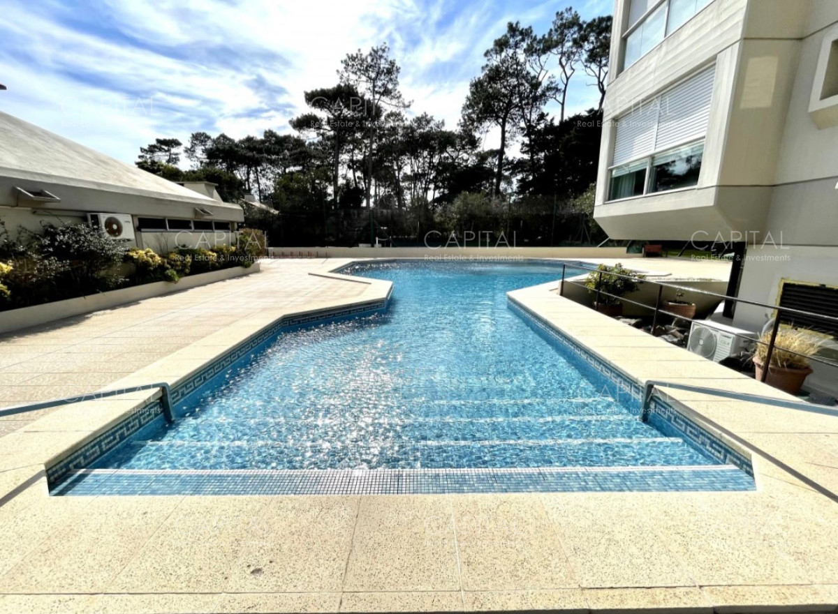 Apartamento ID.40203 - Apartamento tres ambientes amplios cerca de servicios en venta
