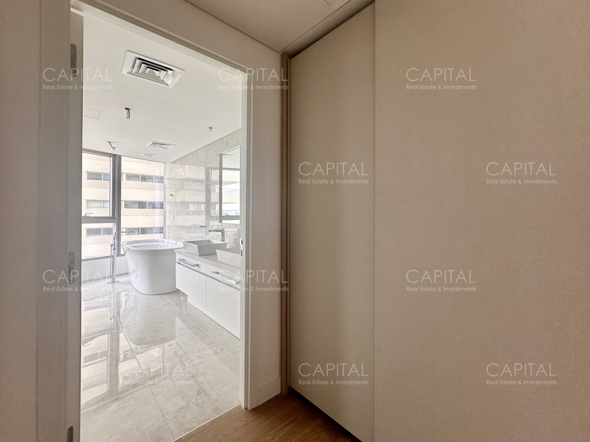 Apartamento ID.35172 - Trump Tower de tres dormitorios y dependencia en venta