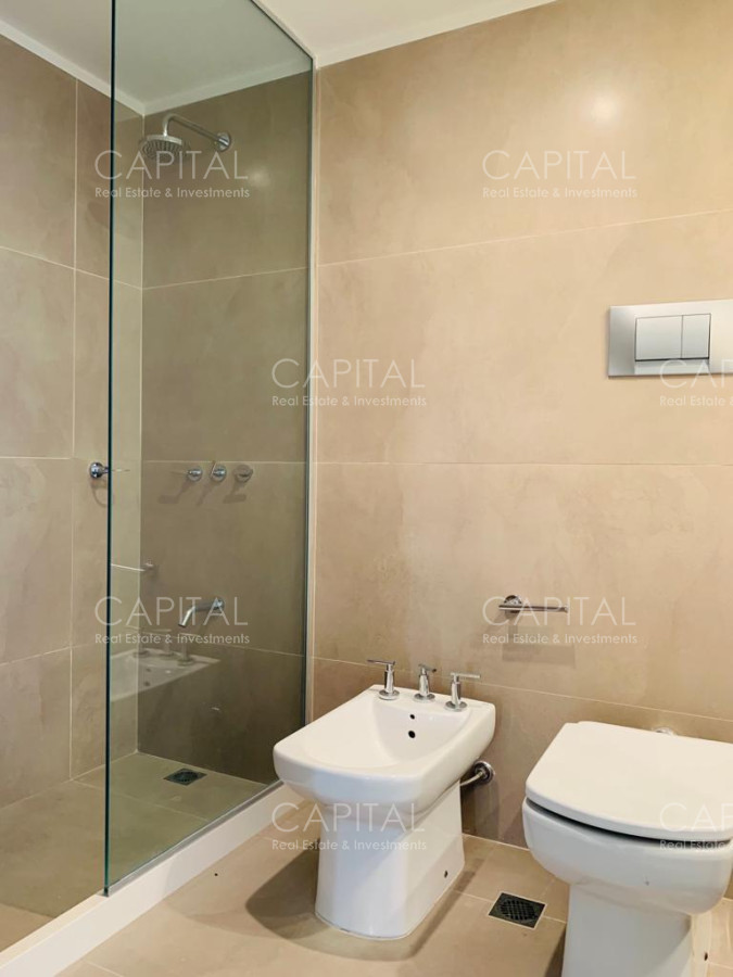 Apartamento ID.30996 - Moderno Penthouse a Estrenar de 3 Dormitorios frente a Playa Mansa - Venta