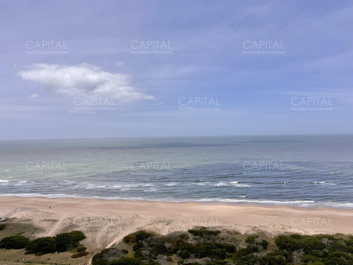 Apartamento ID.34282 - Trump Tower en Venta Apartamento primera linea de tres dormitorios en Playa Brava,Punta del Este  