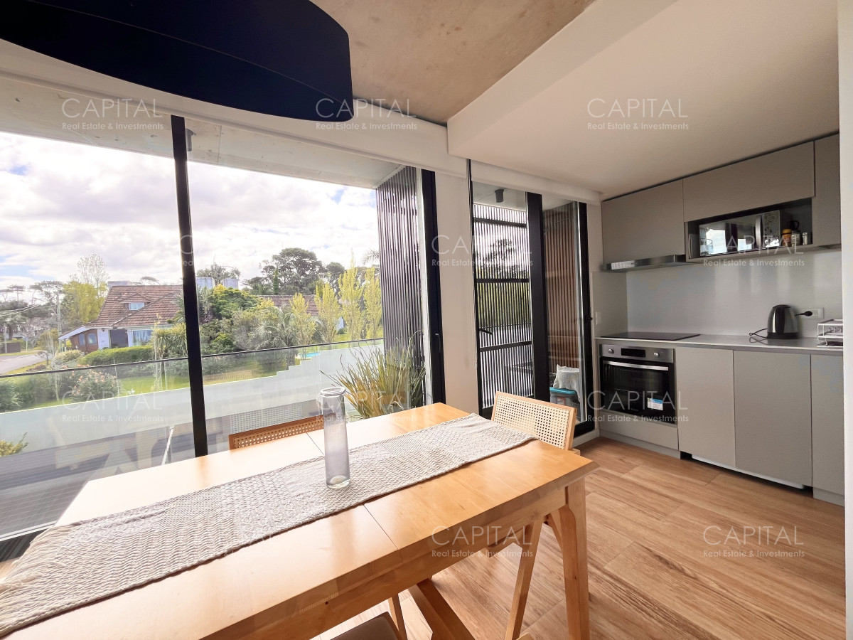 Apartamento ID.33219 - Venta Departamento Tres Ambientes Playa Mansa Punta del Este