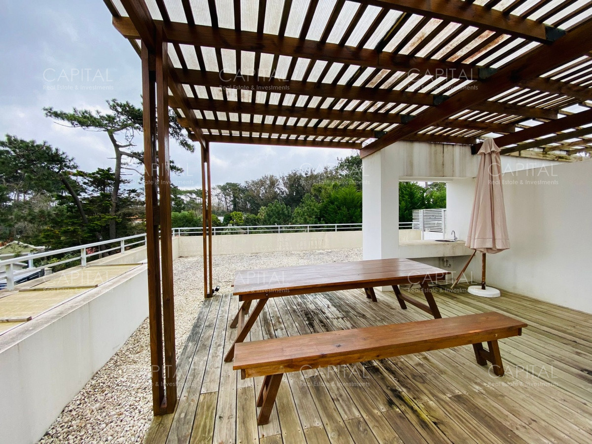 Apartamento ID.33131 - Penthouse en Venta 3 dormitorios en Playa Brava