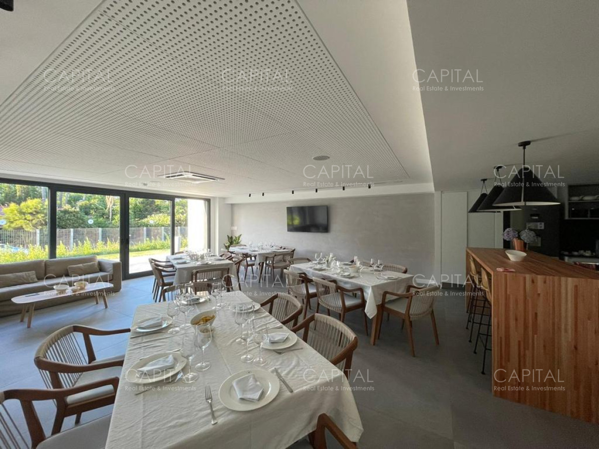 Apartamento ID.35376 - Venetian de tres dormitorios y dependencia en alquiler
