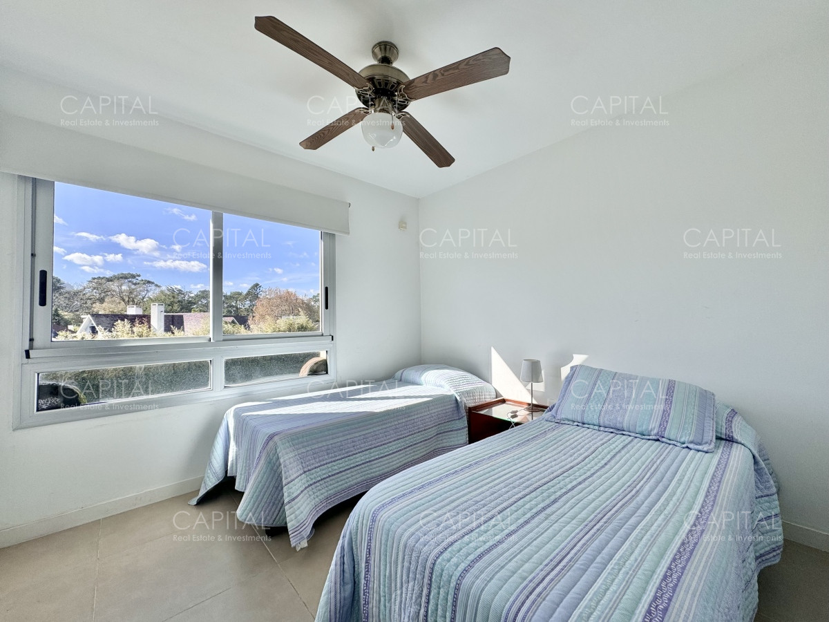 Apartamento ID.36334 - Apartamento de dos dormitorios con parrillero propio en venta, Punta del Este.