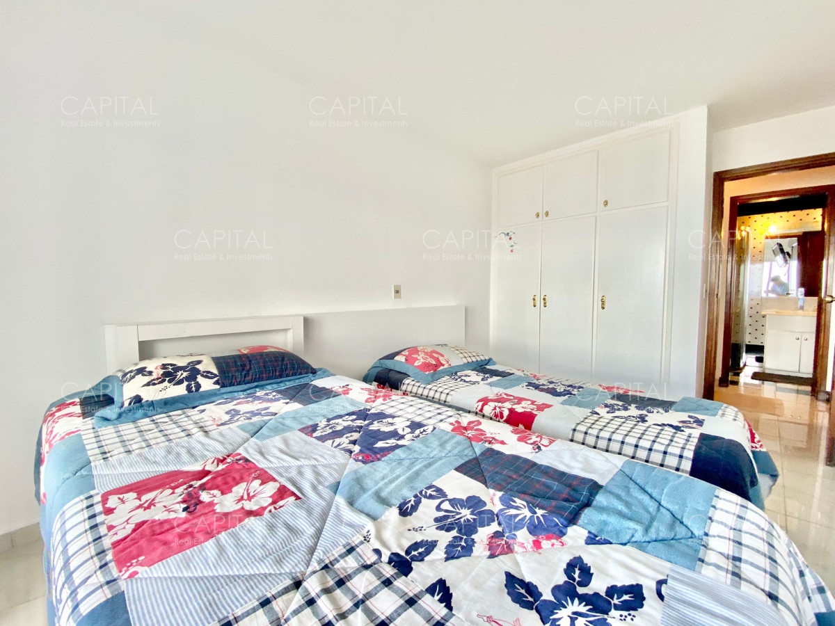 Apartamento ID.32608 - PentHouse frente al mar en venta, Playa Brava - Punta del Este 