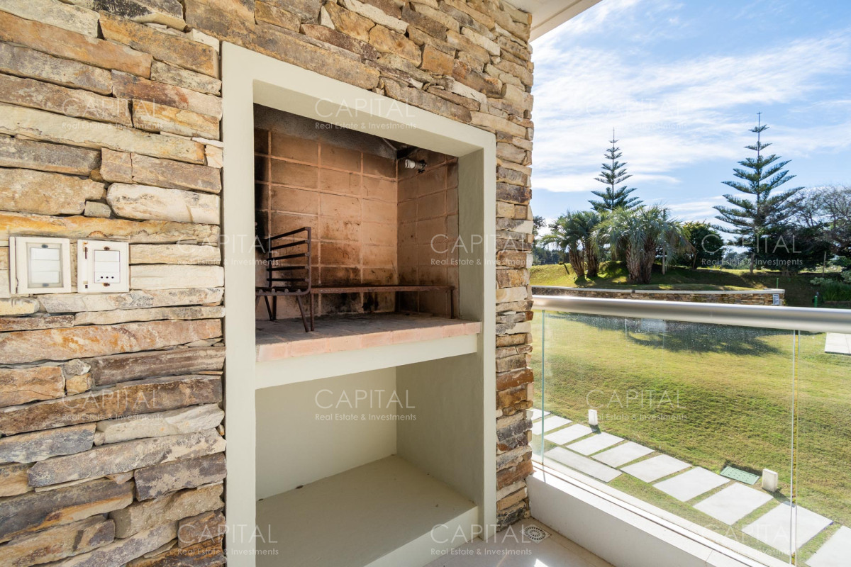 Apartamento ID.29594 - Aparamento en Venta y Alquiler, Playa Brava Punta del Este