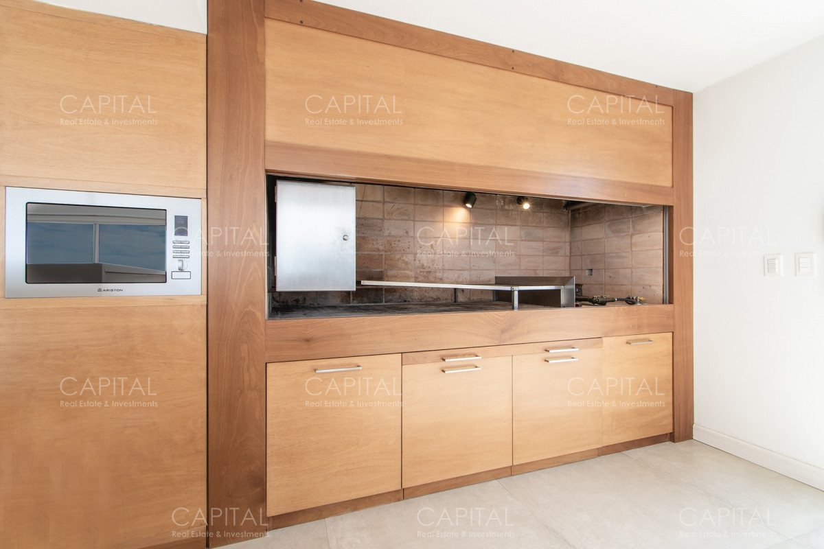 Apartamento ID.24988 - Alquiler Apartamento Frente al Mar Tres Dormitorios y Servicio