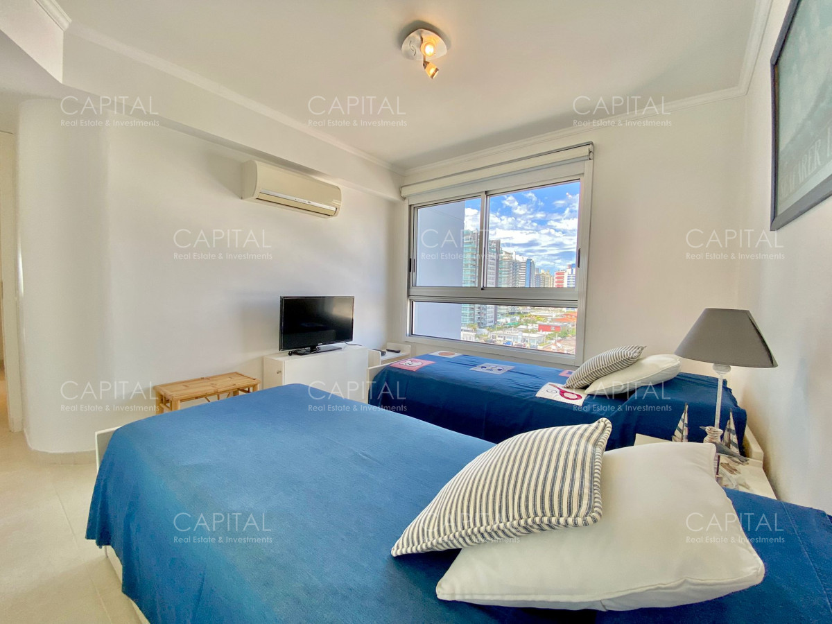 Apartamento ID.31832 - Apartamento en Venta de tres dormitorios, Punta del Este