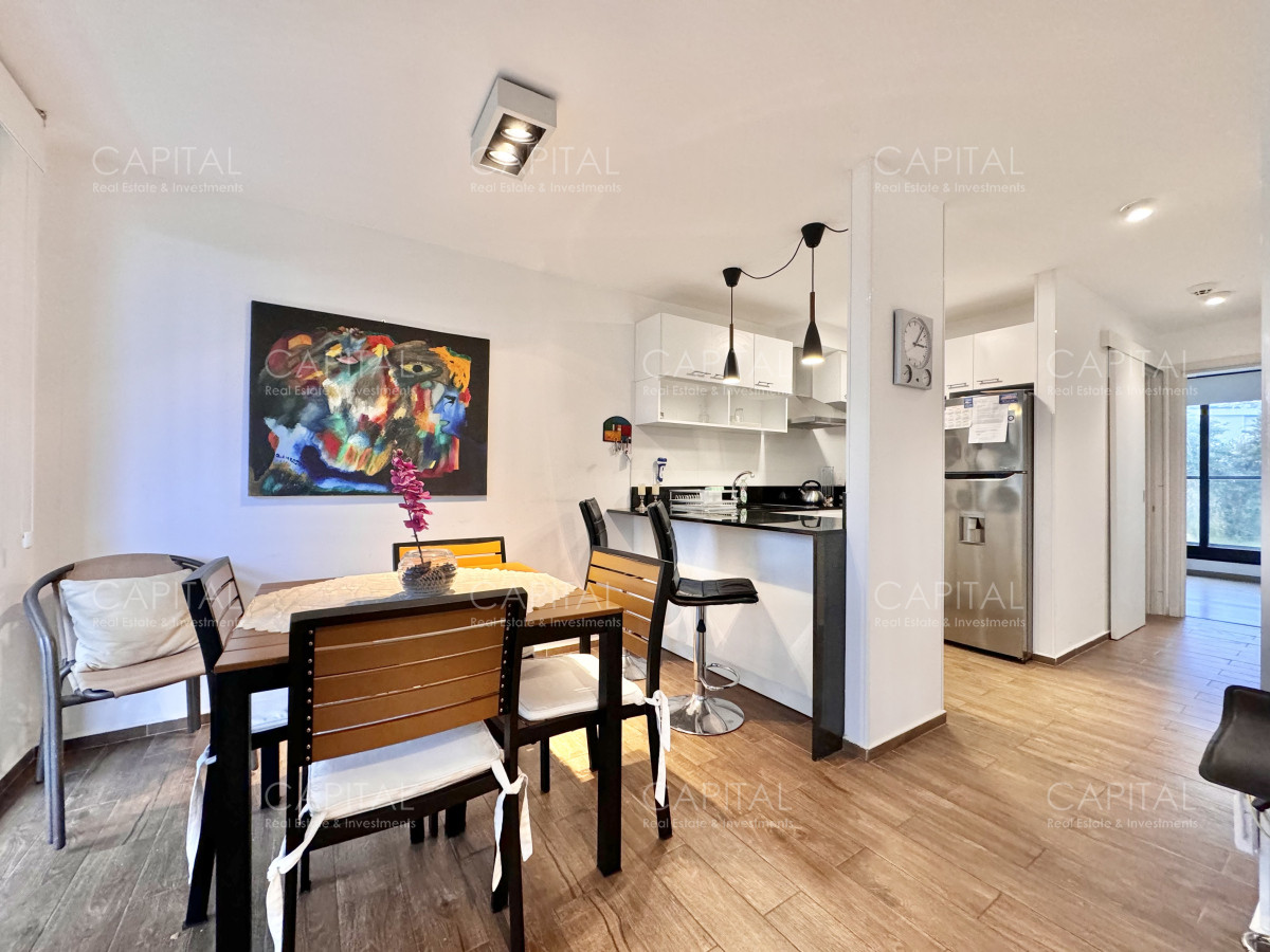 Apartamento ID.38051 - Apartamento de dos dormitorios con parrillero en venta, Punta del Este.