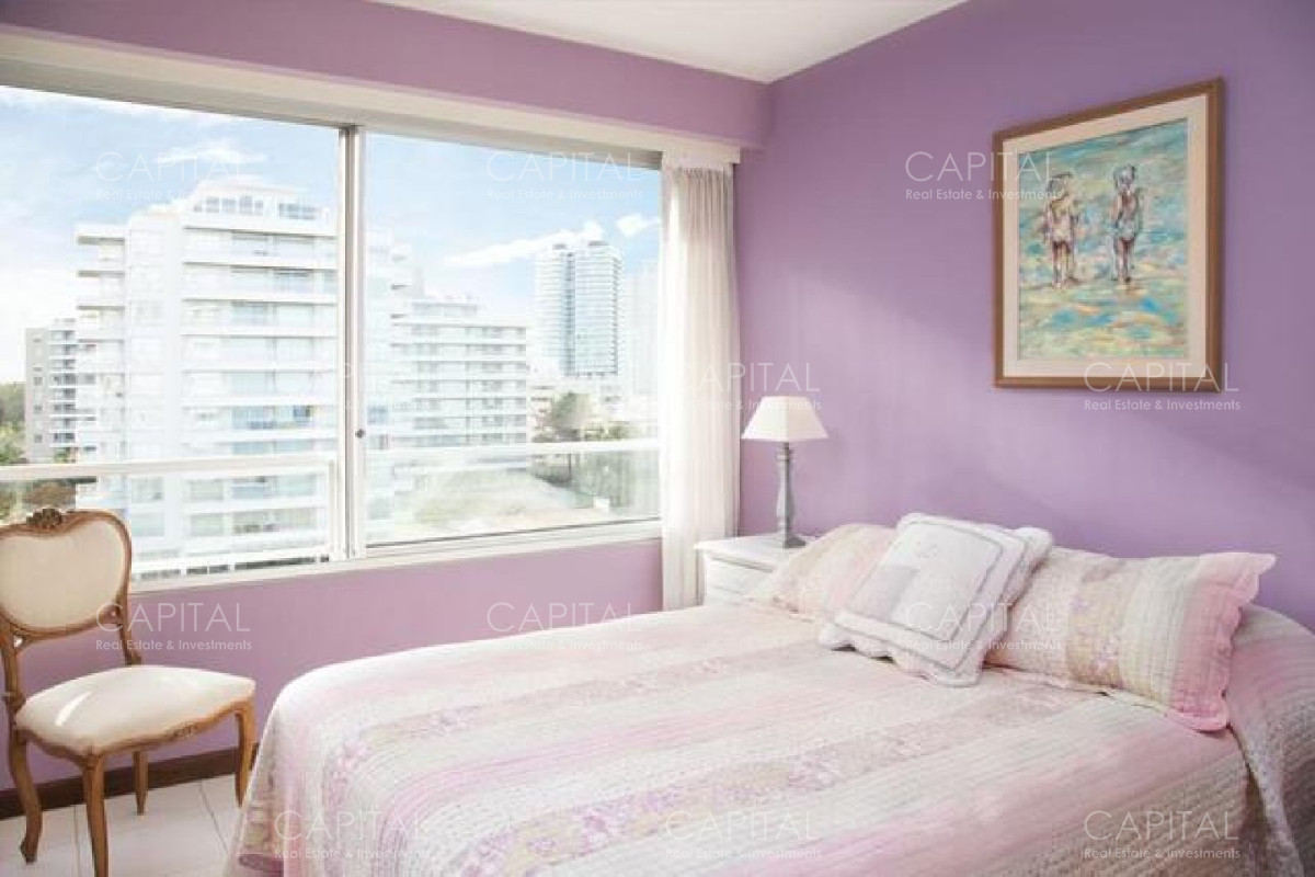 Apartamento ID.26486 - Espectacular Apartamento Torre Tiburon 3 dormitorios + servicio con baño