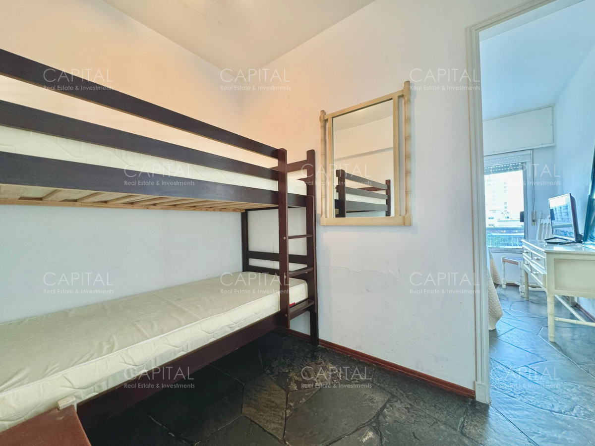 Apartamento ID.37234 - Apartamento en Peninsula de dormitorio y medio con garage