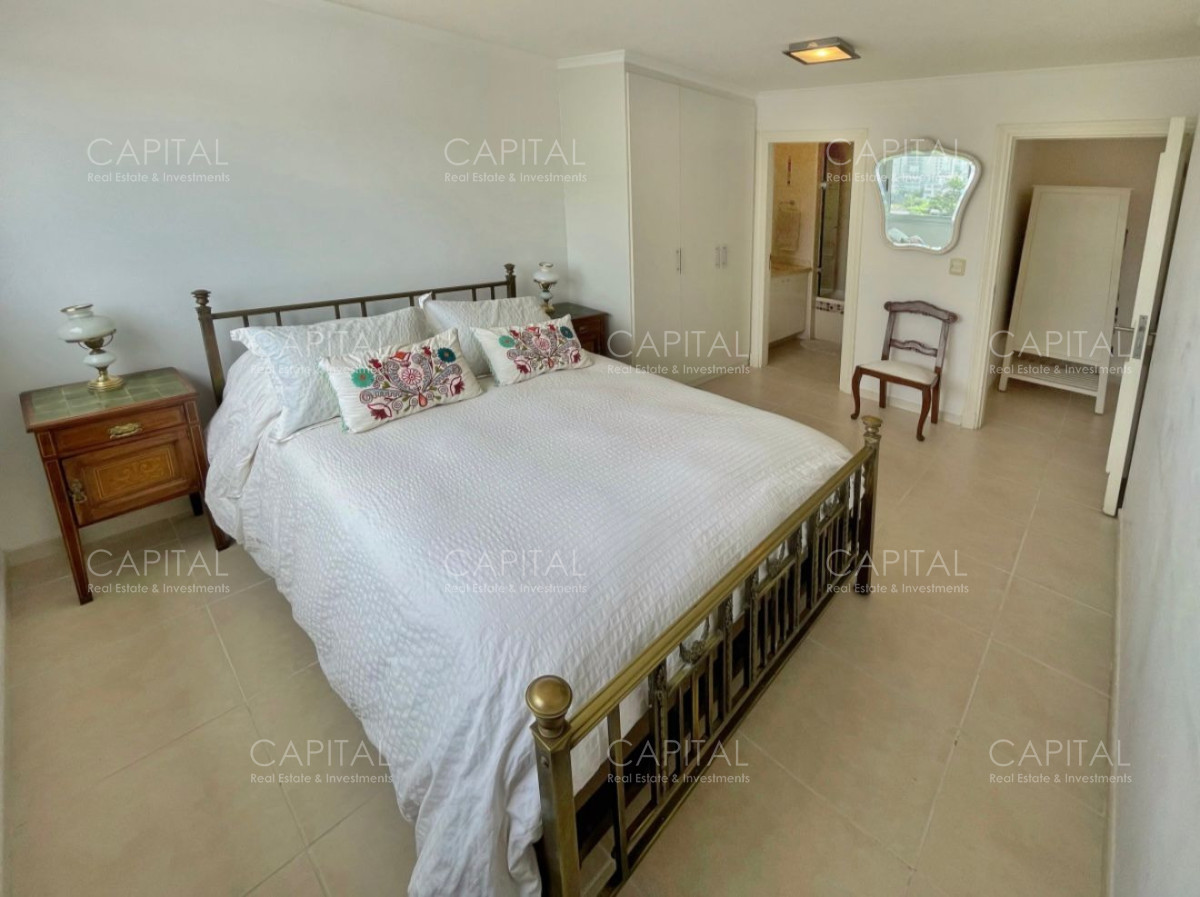 Apartamento ID.40162 - Apartamento en Venta en  Aidy Grill Punta del Este luminoso