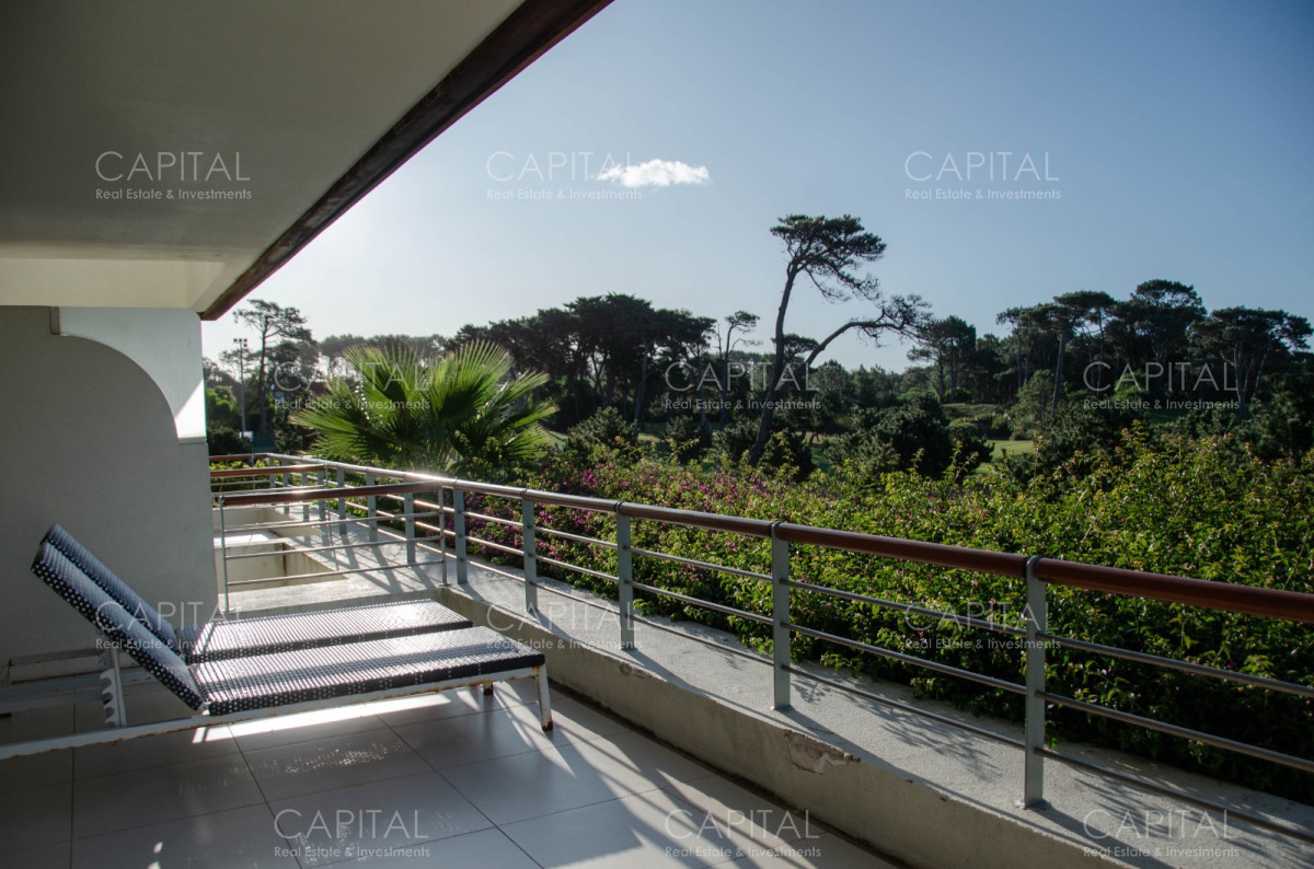 Apartamento ID.39739 - Apartamento de dos dormitorios dormitorios frente al mar, Veramansa, Punta del Este.