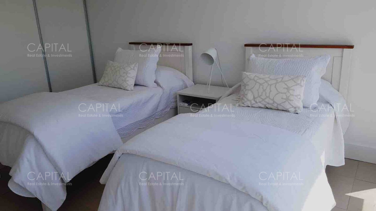 Apartamento ID.33769 - PentHouse de cuatro dormitorios en suite en Le Parc con parrillero propio y dependencia de servicio en Alquiler Temporal