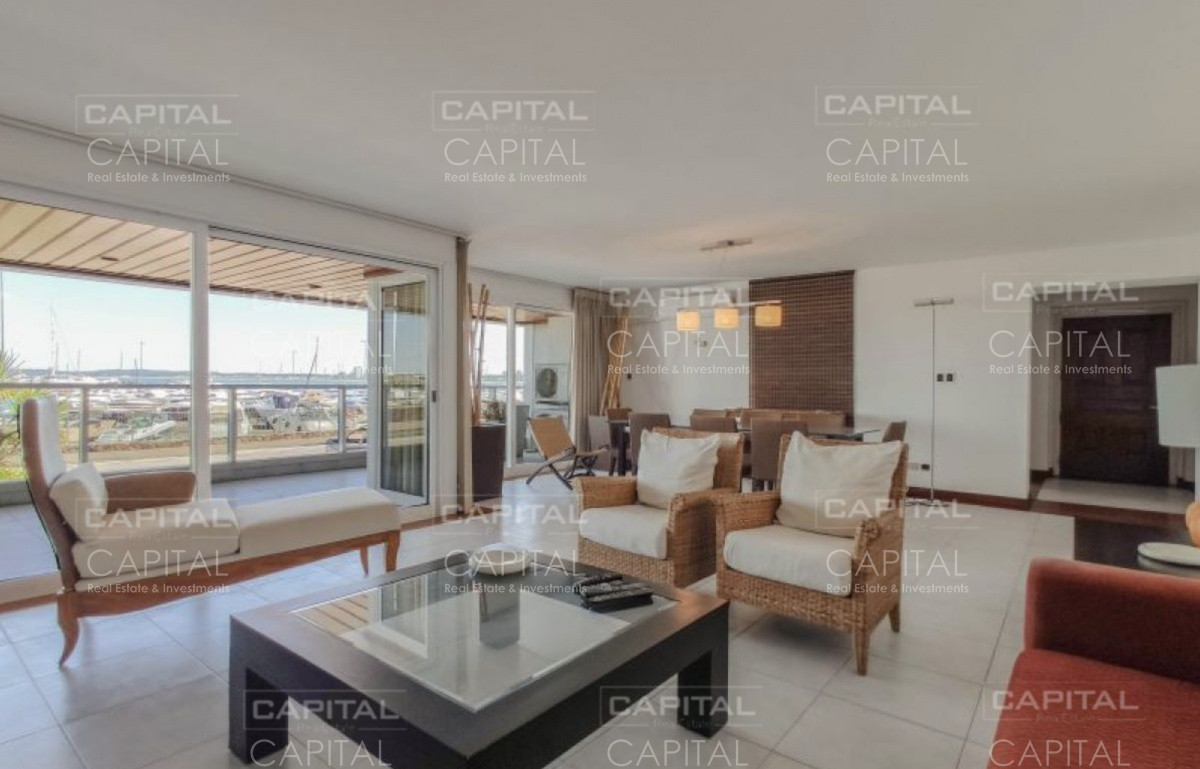 Apartamento ID.32356 - Apartamento en Puerto de Punta del Este en Venta