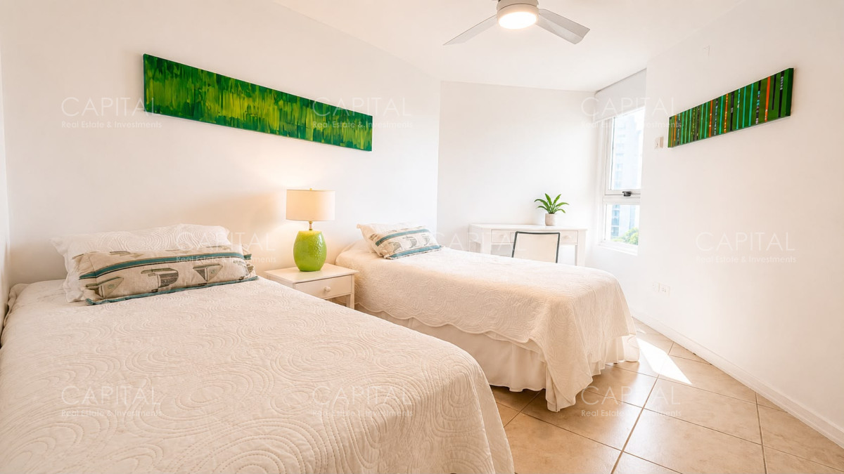 Apartamento ID.40472 - Excelente departamento 3 dormitorios con parrillero en Playa Brava