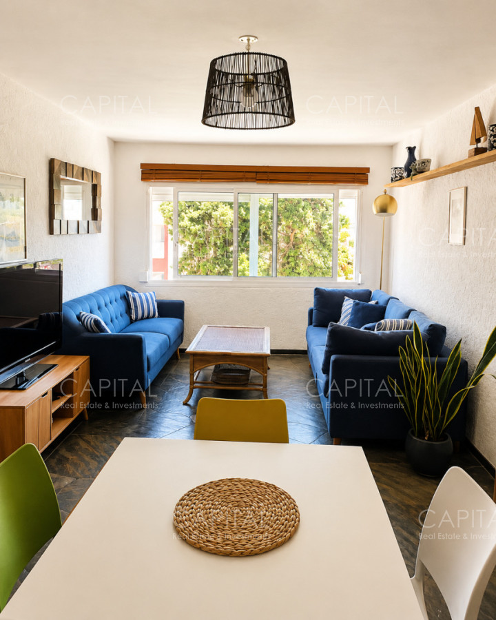 Apartamento en Primera Linea de Dos Dormitorios en Playa Mansa, photo 1