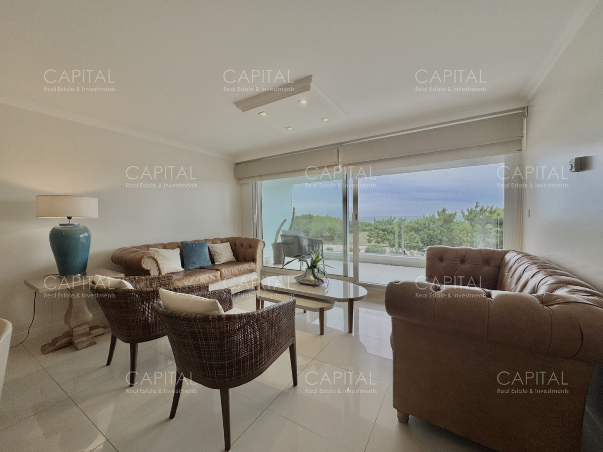 Apartamento ID.34832 - Apartamento de dos dormitorios y dependencia en Horizonte Playa Mansa