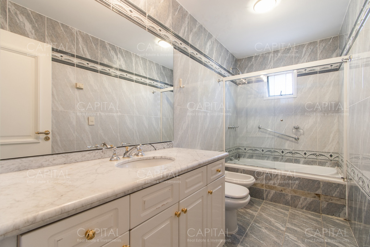 Apartamento ID.33695 - Apartamento de tres dormitorios en Coral Tower en alquiler Temporal