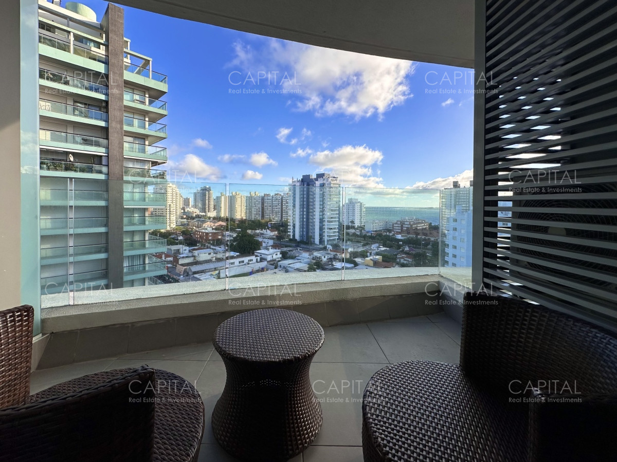 Apartamento ID.32038 - Art Tower en venta de tres dormitorios, Punta del Este.