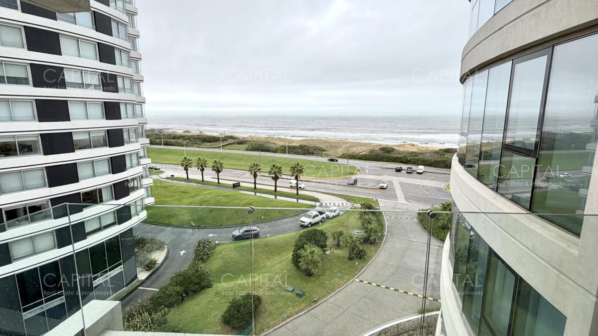 Apartamento ID.38144 - Trump Tower de 2 dormitorios en Alquiler Anual.