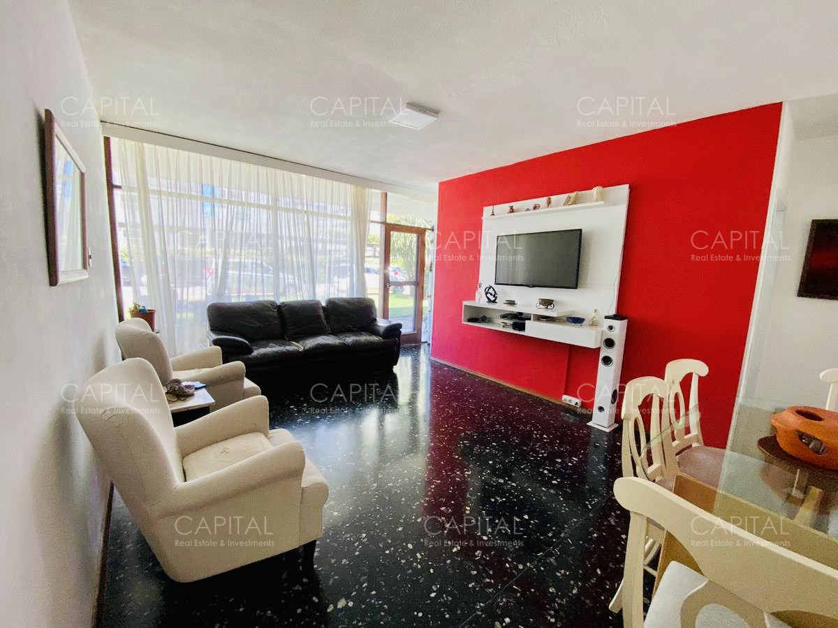 Apartamento ID.31338 - Apartamento en Venta Playa Brava, Punta del Este De Tres dormitorios