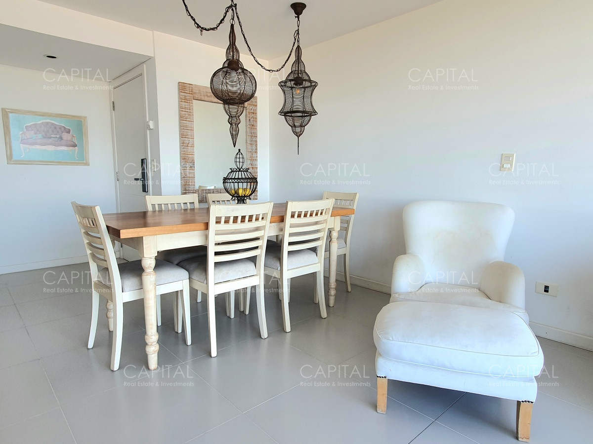 Apartamento ID.32026 - Venta Departamento Primera Línea dos dormitorios y dependencia de servicio en Playa Mansa Punta del Este