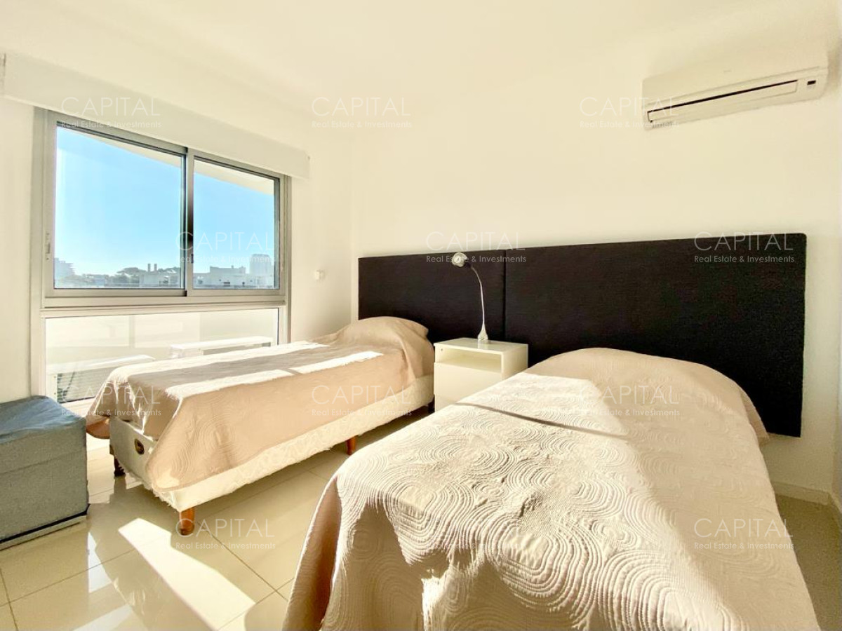 Apartamento ID.32548 - Apartamento de 2 dormitorios en venta en Wind Tower Punta del Este