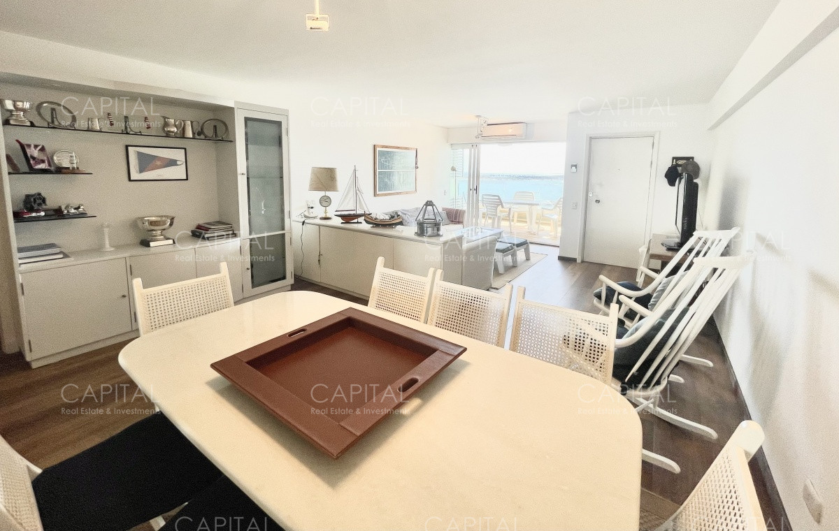 Apartamento ID.33467 - Fontemar Punta del Este Apartamento de 4 dormitorios con vista al puerto en venta