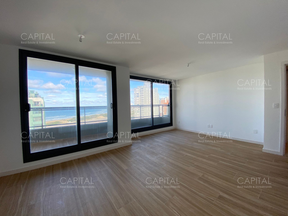 Apartamento ID.35688 - Departamento 2 dormitorios 2 baños con vista al mar