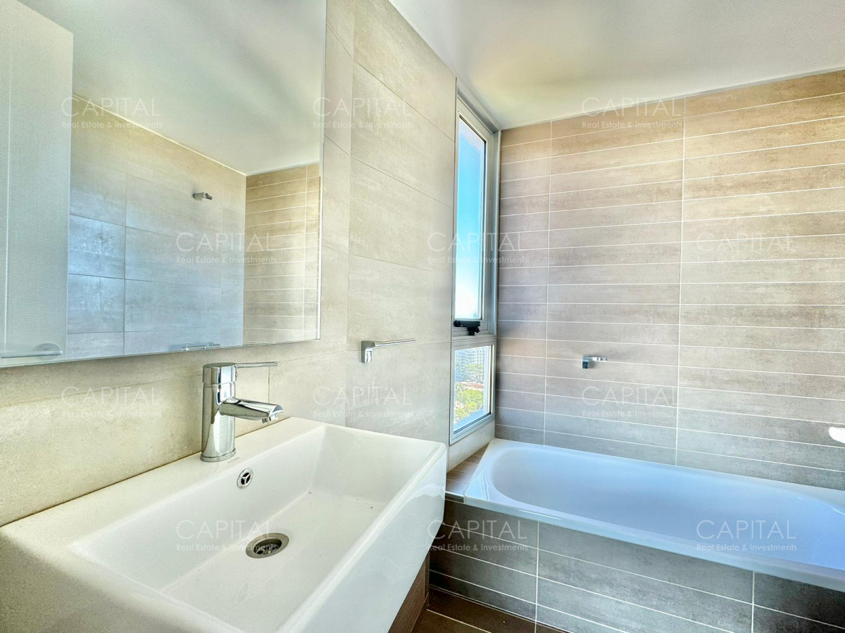Apartamento ID.35923 - Apartamento en venta de tres dormitorios en Gala Vista, Punta del Este