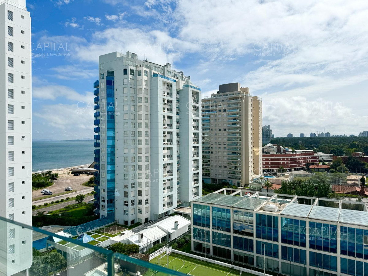 Apartamento ID.36000 - Saint Honore de un dormitorio, apartamento frente al mar en Playa Mansa en Venta