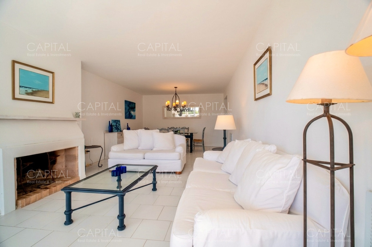 Apartamento ID.39864 - Departamento en venta 2 dormitorios al Lado de La Barra