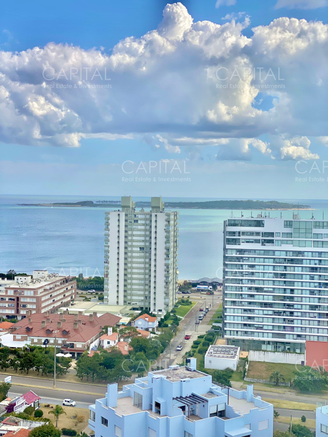 Apartamento ID.32684 - Apartamento en Venta Art Tower Tres Dormitorios en Suite