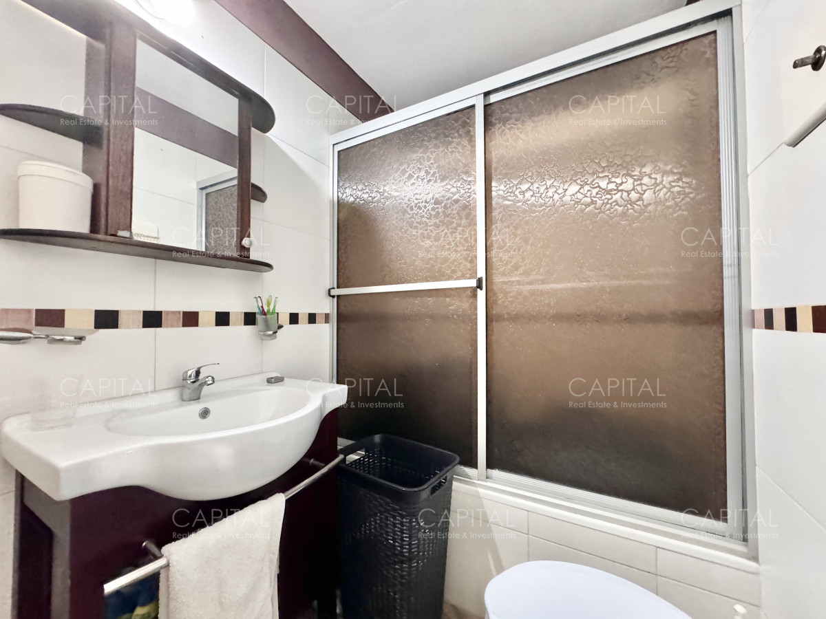 Apartamento ID.25078 - Apartamento en Península de dos dormitorios en venta.