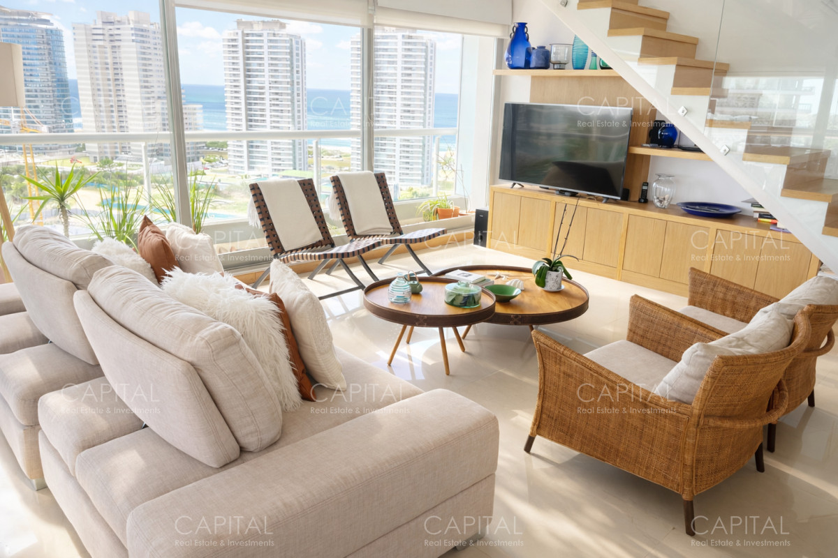 Apartamento ID.39686 - Penthouse en Venta zona brava
