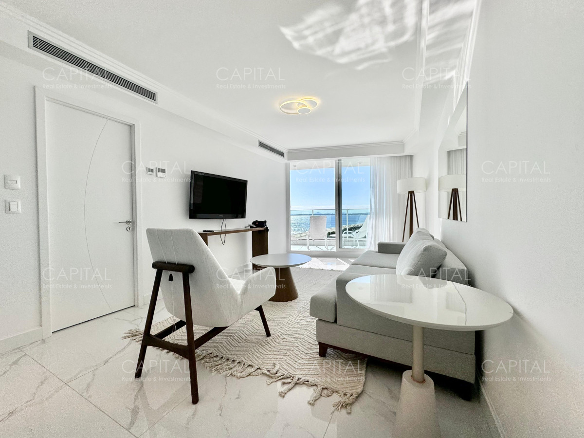 Apartamento ID.37058 - Paramount Tower de dos dormitorios frente al mar en Venta, Playa Mansa Punta del este